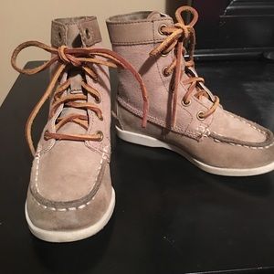 Boys Lands End boots!